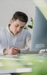 استخدام اینترنتی