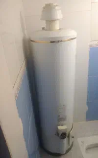ابگرمکن بزرگ ایستاده