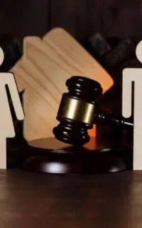 وکیل پایه یک متخصص دعاوی خانواده و طلاق