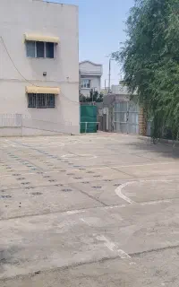 مدرسه نوساز ۱۰۰۰مترزمین ۳۰۰بنا۶کلاسه بهارستان