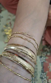 ۱۲۵ گرم طلا بیشتر اقلام کاملا نو می‌باشد