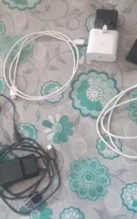 کله شارژ های مشکی هردو اصل سفیده معمولی قیمت پایین