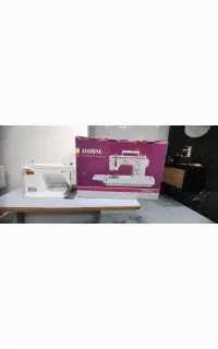 چرخ خیاطی ژانومه  593 پلاس. مدل یاسیمین