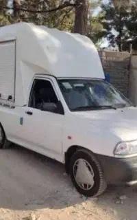 راننده با ماشین