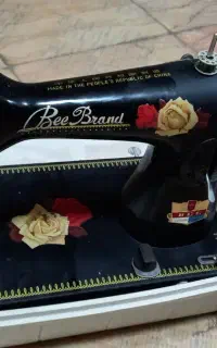 چرخ خیاطی قدیمی