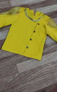 لباس بچگانه