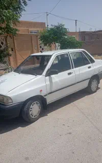 پراید سفید