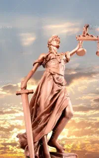 وکیل پایه یک دادگستری