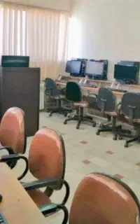 آموزشگاه کامپیوتر MIT
