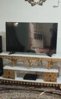 زیر تلویزیون ، بوفه ، میز خاطره برنز