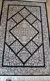 فرش چهار متری