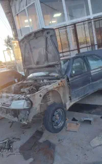 قطعات استوک پژو سمند پراید پیکان و..