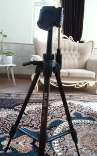 سه پایه دوربین به همراه کیف
