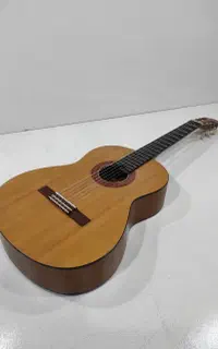 گیتار Yamaha C40M