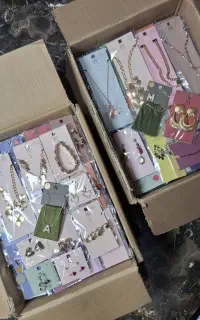 بدلیجات زنانه استوک