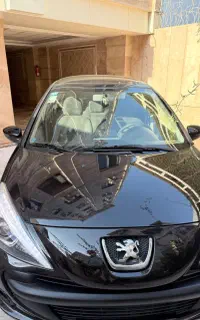 ماشین سواری پژو ۲۰۷
