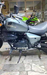 هیوسانگ آکویلا 250 سبز