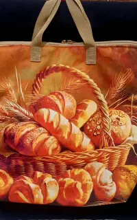 جهزیه و سفره صبحی لاکچری عروس با کیف نان مخمل