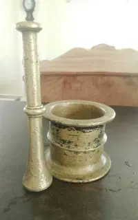 هاونگ قدیمی برنجی