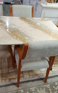 میزناهار خوری 4نفره