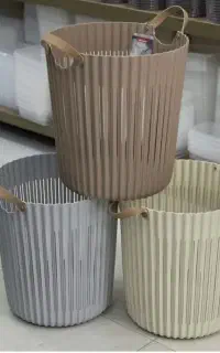 سبد رخت سیلیکونی دسته چرمی
