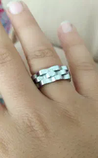انگشتر مایل به معاوضه هستم