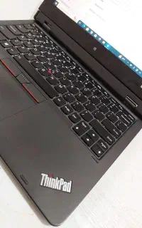 لپتاپ 2in1 لنوو صفحه لمسی نسل 9 بی نقص