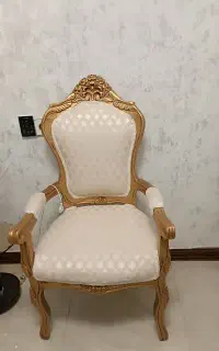 مبلمان سلطنتی مدرن