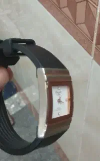 ساعت اوماکس اصل