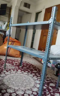 قفسه فلزی