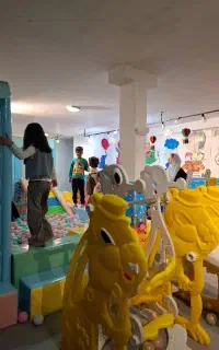 کار تمام وقت جهت در مهد کودک و خانه بازی