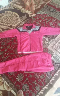 یک دست گرم کن ورزشی