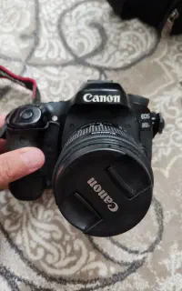 دوربین کنون 80d با لوازم