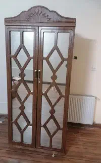 فروش یک عدد کمد وبوفه(ویترین)