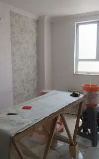 نصب کاغذ دیواری و زیرسازی بتونه