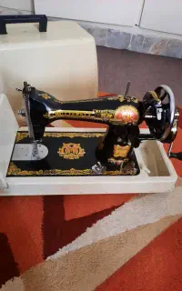 چرخ خیاطی دستی