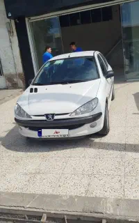 پژو 206