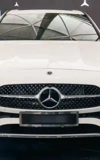مرسدس بنز C200L