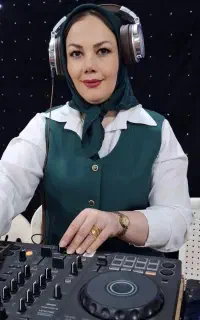 دیجی خانم حرفه ای و پرانرژی اموزش دیجی