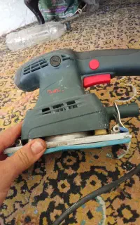 دستگاه سمباده لرزون