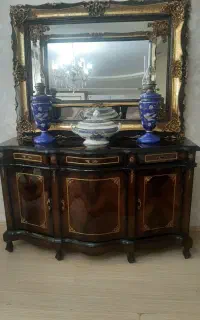 کنسول با آیینه