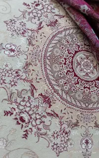 فرش 12 متری کاملا سالم.