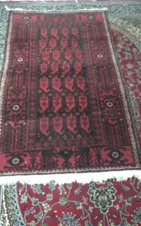 قالیچه دست باف قدیمی