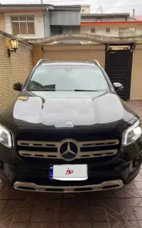 بنز شاسی مشکی GLB 250 خیلی تمیز زیر قیمت
