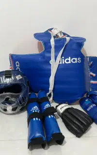 وسایل رزمی ( تکواندو، کاراته) نو.