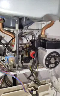 تعمیرات پکیج دیواری آبگرمکن گازی و بخاری