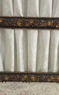 قاب چوبی سالم