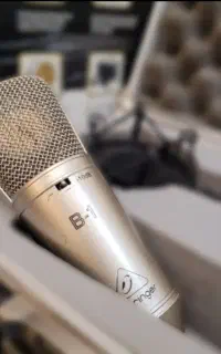 میکروفون استودیویی Behringer B-1 در حد نو