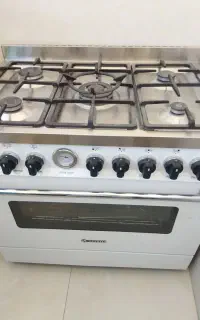 یکعدداوجاق گاز فردارنوهیچ استفاده نشده