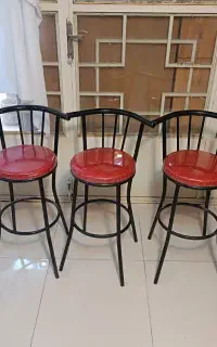 صندلی پایه بلند